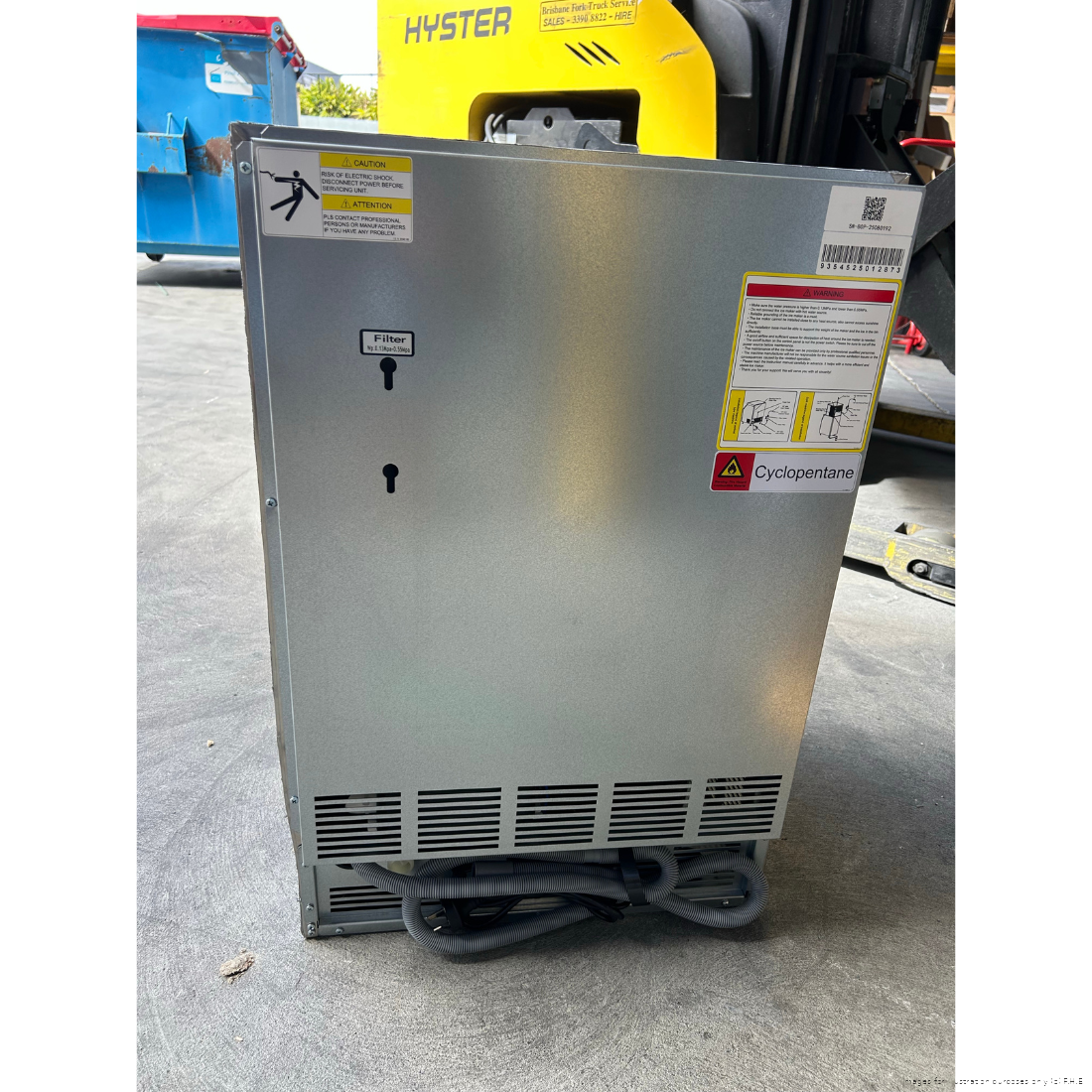 CLEARANCE - Blizzard Under Bench Ice Maker Air Cooled - SN-80P-QLD124