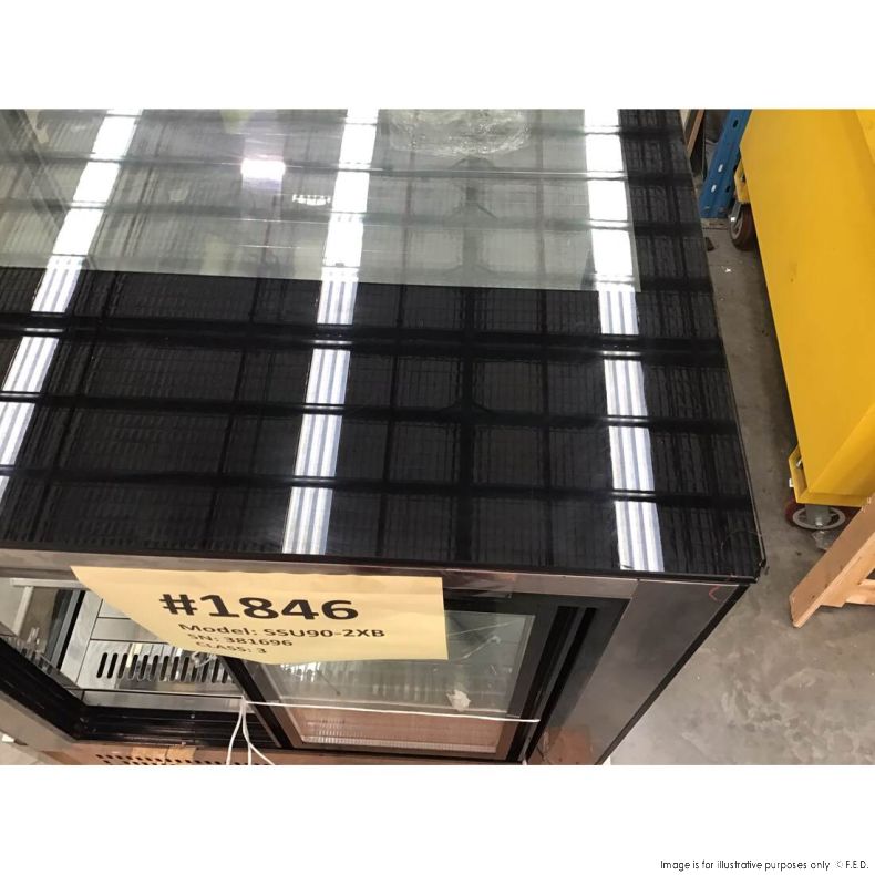 CLEARANCE - Bonvue Black Trim Square Glass Cake Display 2 Shelves SSU90-2XB-NSW1846