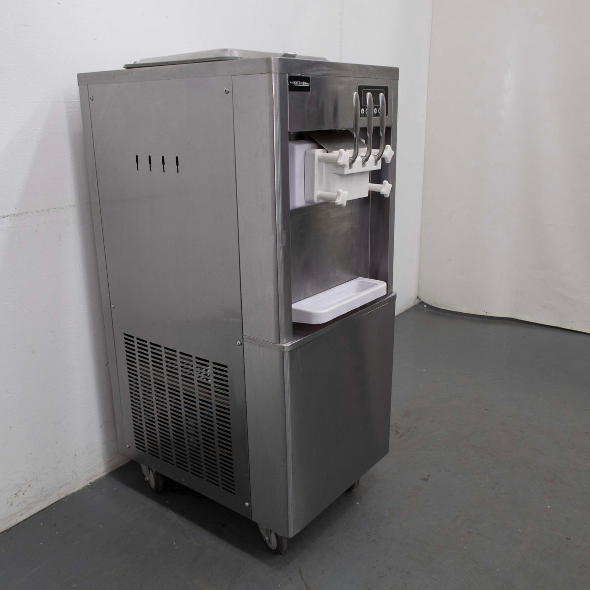 Aus Kitchen Pro AUSKPSSA22 Ice Cream Machine - 852466