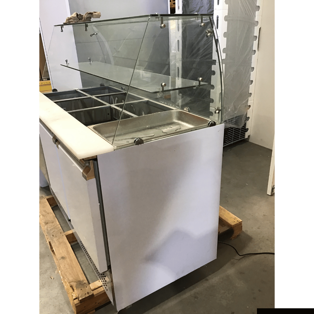 CLEARANCE - FED-X Three Door Salad Prep Fridge with Glass Top - XS903GC-QLD374