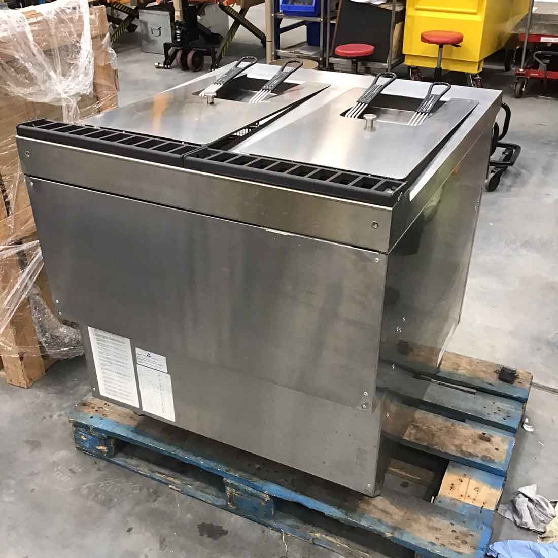CLEARANCE - 900 Series LPG Deep Fat Fryer - F-G9215LPG