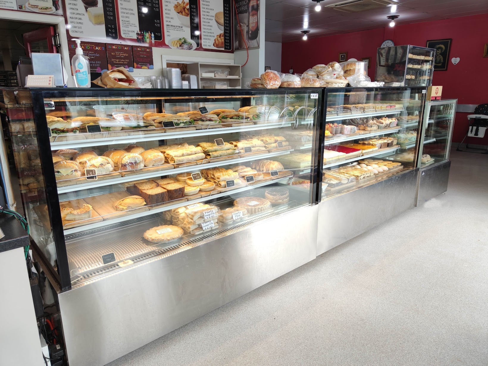 Bonvue Chilled Cake Showcase Food Display SL860V